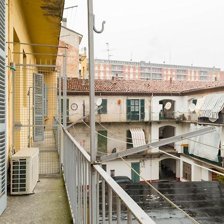 Alessandria Central Apt 10Min Walk Central Station Экстерьер фото